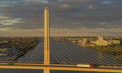 Veterans Glass City Skyway