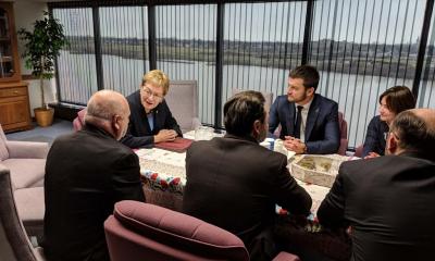 Kaptur with Ukrainian delegation in Toledo
