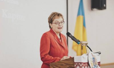 Kaptur speaking at Ukraine Congress Committee of America IL division